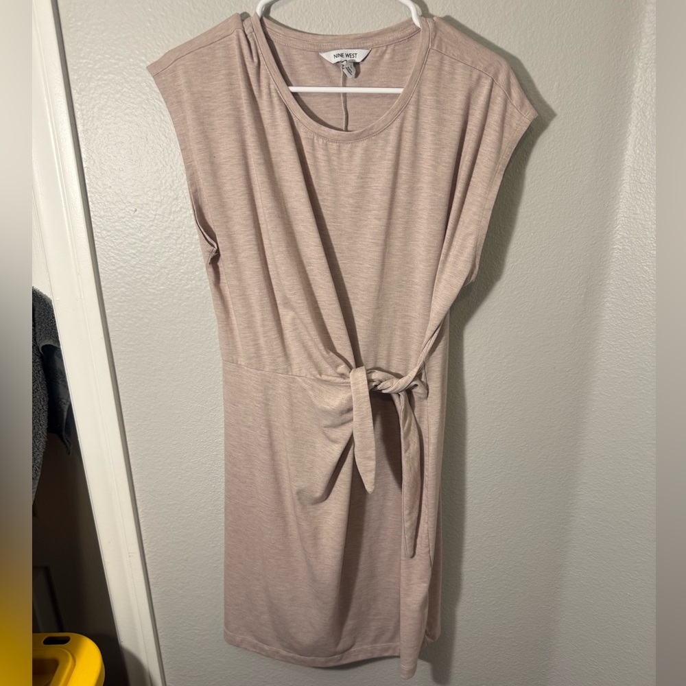 Nine West Beige‎ Tie-Waist Dress